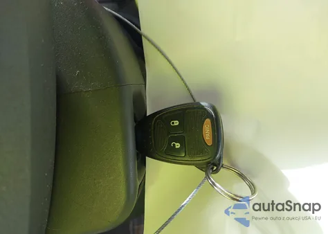 2008 Dodge Ram 1500 Sxt/Slt z USA, uszkodzony, nr VIN 3D7KR19D58G114597